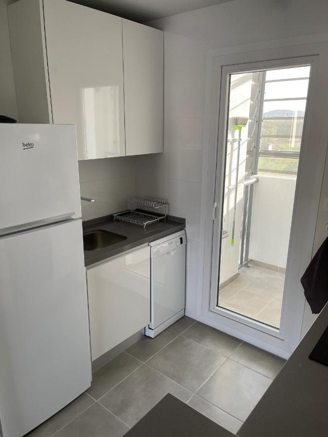 Sunny Apartment In Denia With Outdoor Swimming Pool And Garage Parking Place Included, 300M From The Sandy Beach Eksteriør bilde