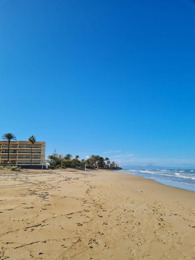 Sunny Apartment In Denia With Outdoor Swimming Pool And Garage Parking Place Included, 300M From The Sandy Beach Eksteriør bilde